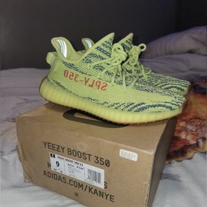 Yeezy boost 350 V2 Semi Frozen Yellow